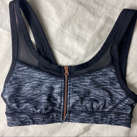 Lululemon Drop It Like It's Hot Sports Bra Size 6 - Picture 3 of 16